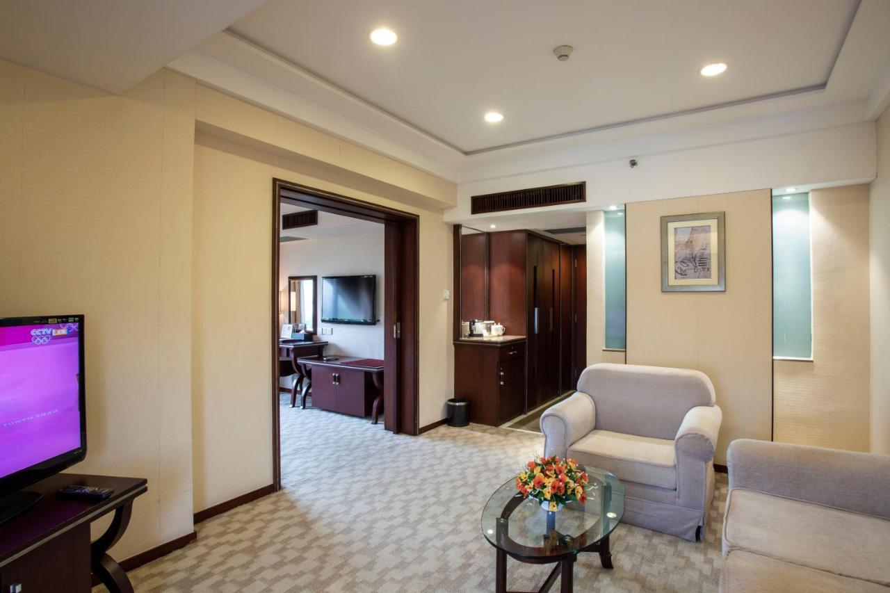 Guangdong Victory Hotel -Shamian Island Guangzhou Exteriör bild