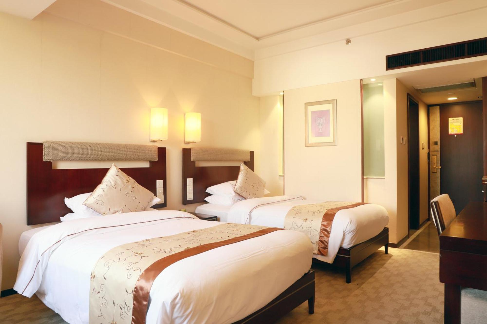 Guangdong Victory Hotel -Shamian Island Guangzhou Exteriör bild